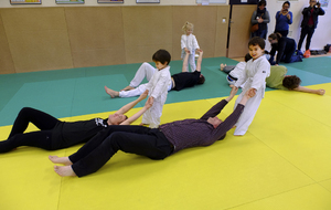 5675d776d1afa_coursbabyJudo20151121.jpg